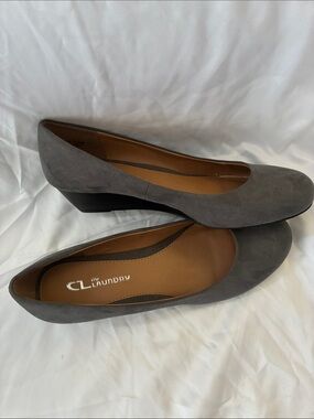 CL by Laundry Gray Suede Low Wedge Pumps
